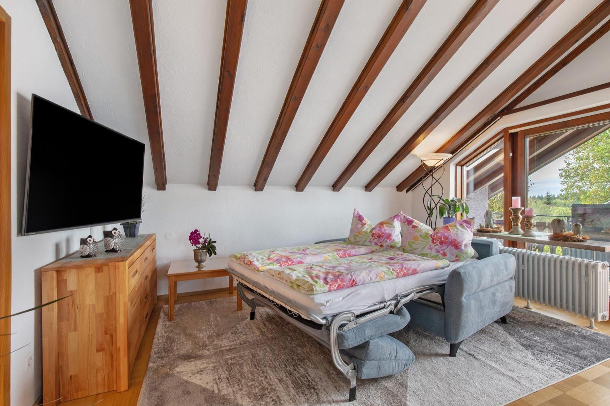 Ferienwohnung Fernsicht Zwiefalten エクステリア 写真