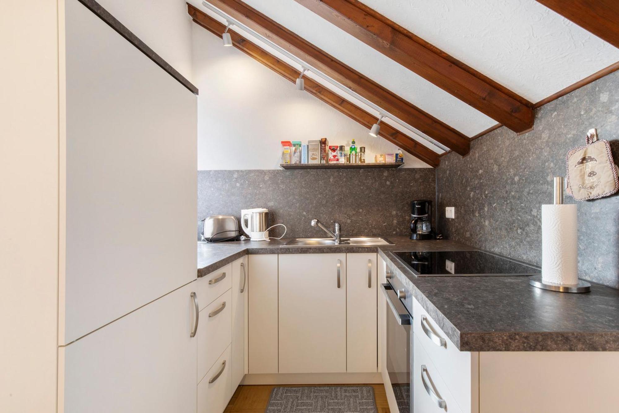 Ferienwohnung Fernsicht Zwiefalten エクステリア 写真