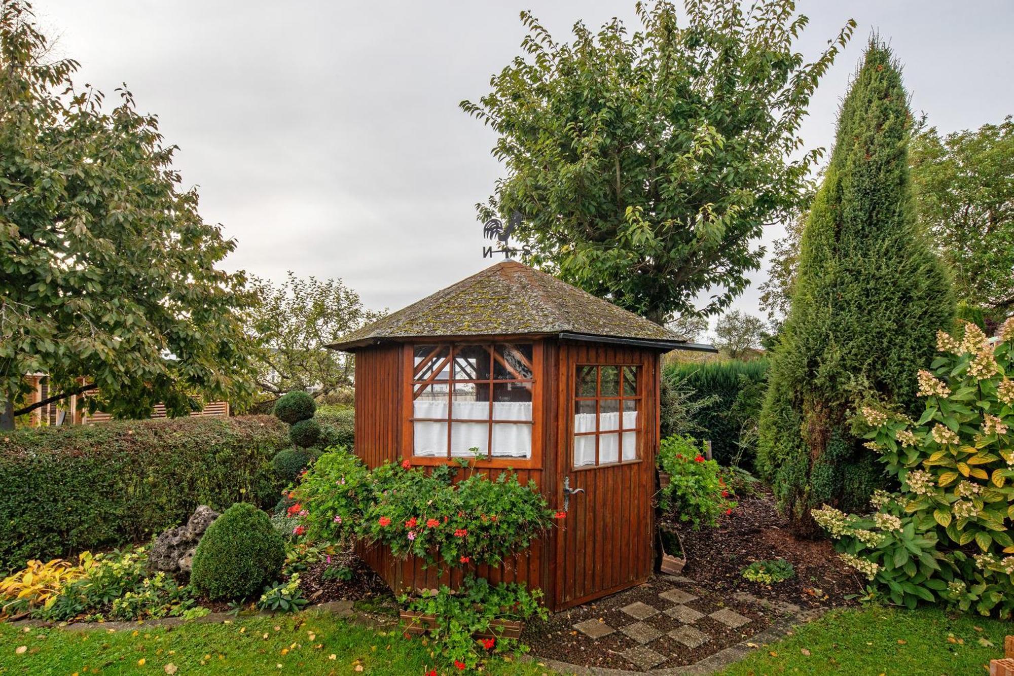 Ferienwohnung Fernsicht Zwiefalten エクステリア 写真